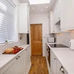Walpole House - Hot Tub, Games Room, Sleeps 12 * York