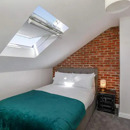 Walpole House - Hot Tub, Games Room, Sleeps 12 Feriehus *