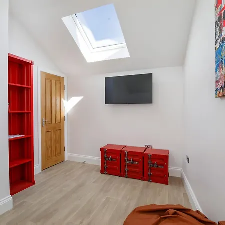 Walpole House - Hot Tub, Games Room, Sleeps 12 * 约克